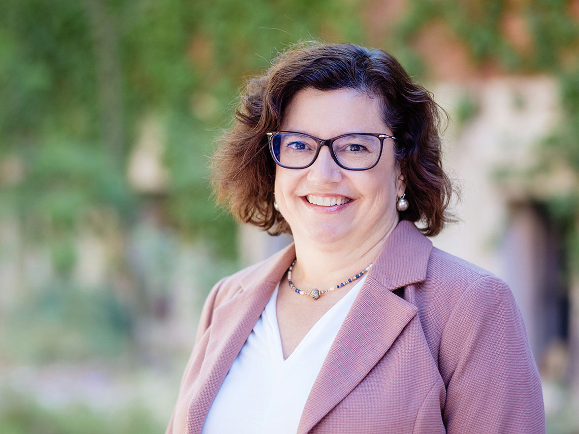 Lisa Rezende | UCATT